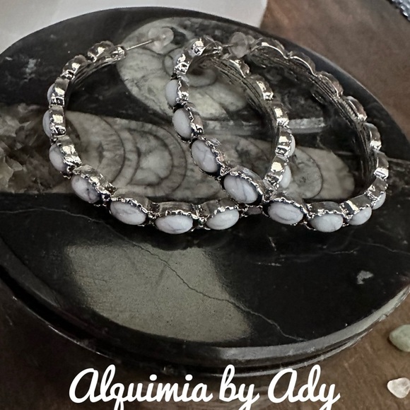 Alquimia Silver and White turquoise Hoop Earrings - Picture 1 of 1